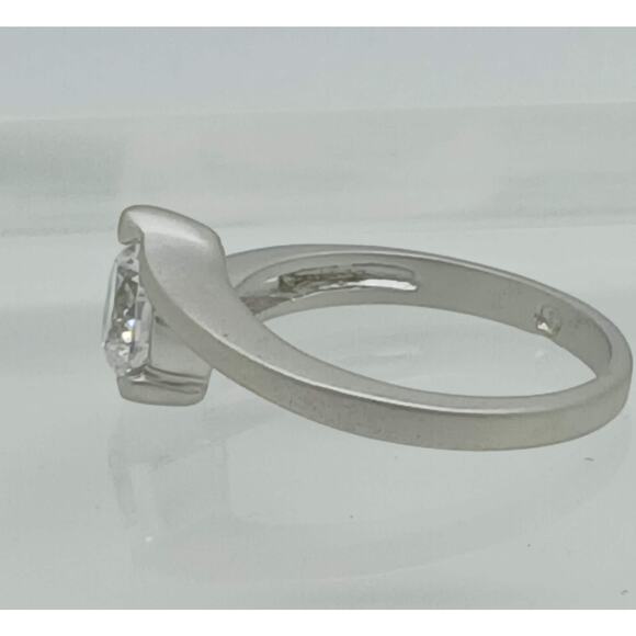 1.5CT Vintage White Gold EP Band Satin Brushed Finish Solitaire Ring Size 9 - Picture 4 of 8